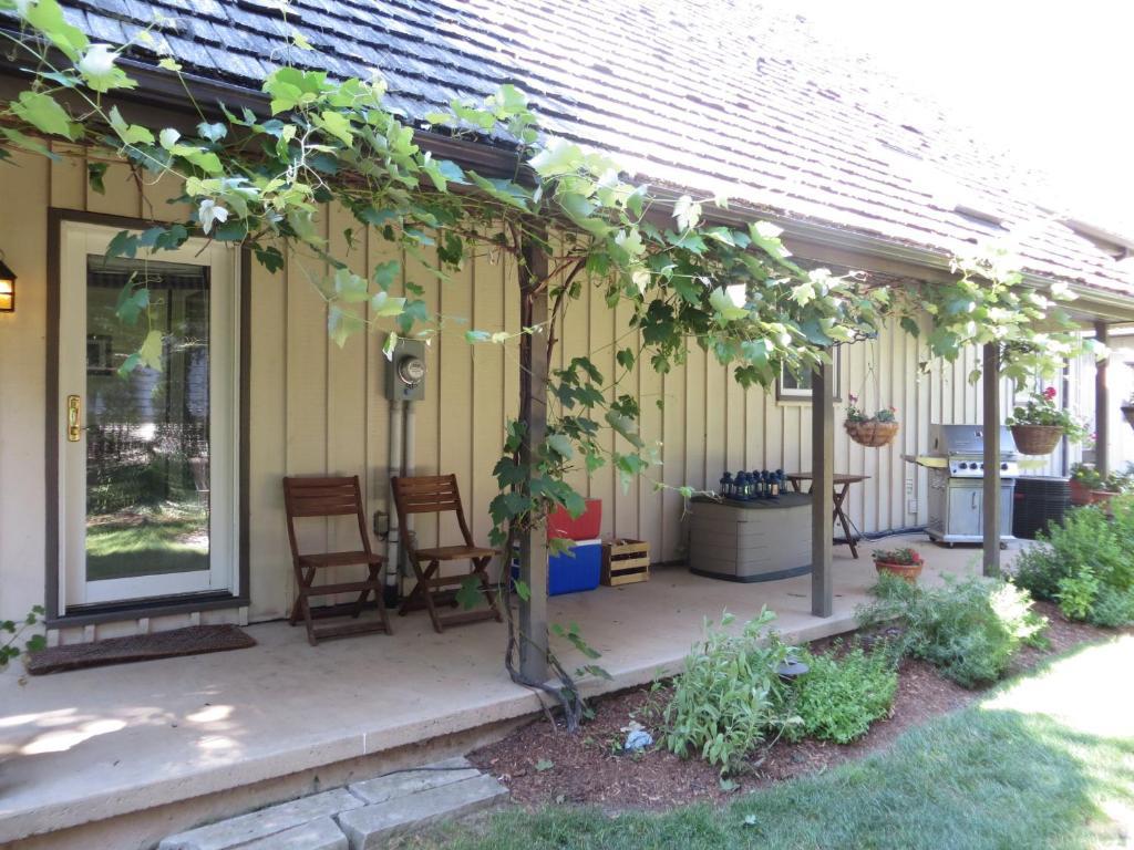 Cedar Gables Bed & Breakfast ナイアガラオンザレイク エクステリア 写真