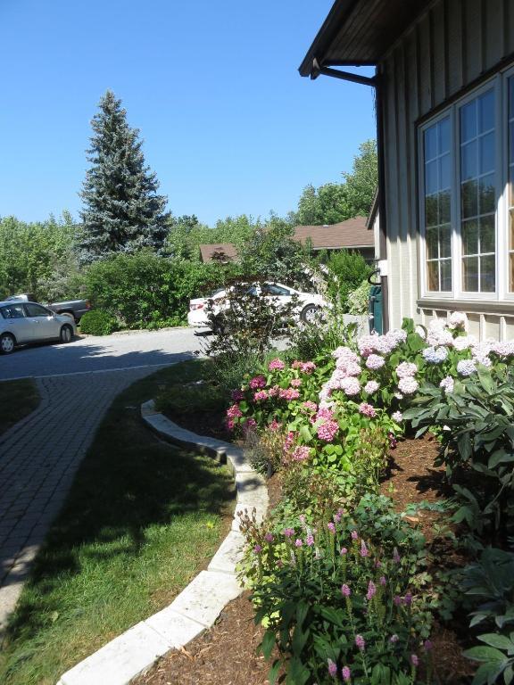 Cedar Gables Bed & Breakfast ナイアガラオンザレイク エクステリア 写真